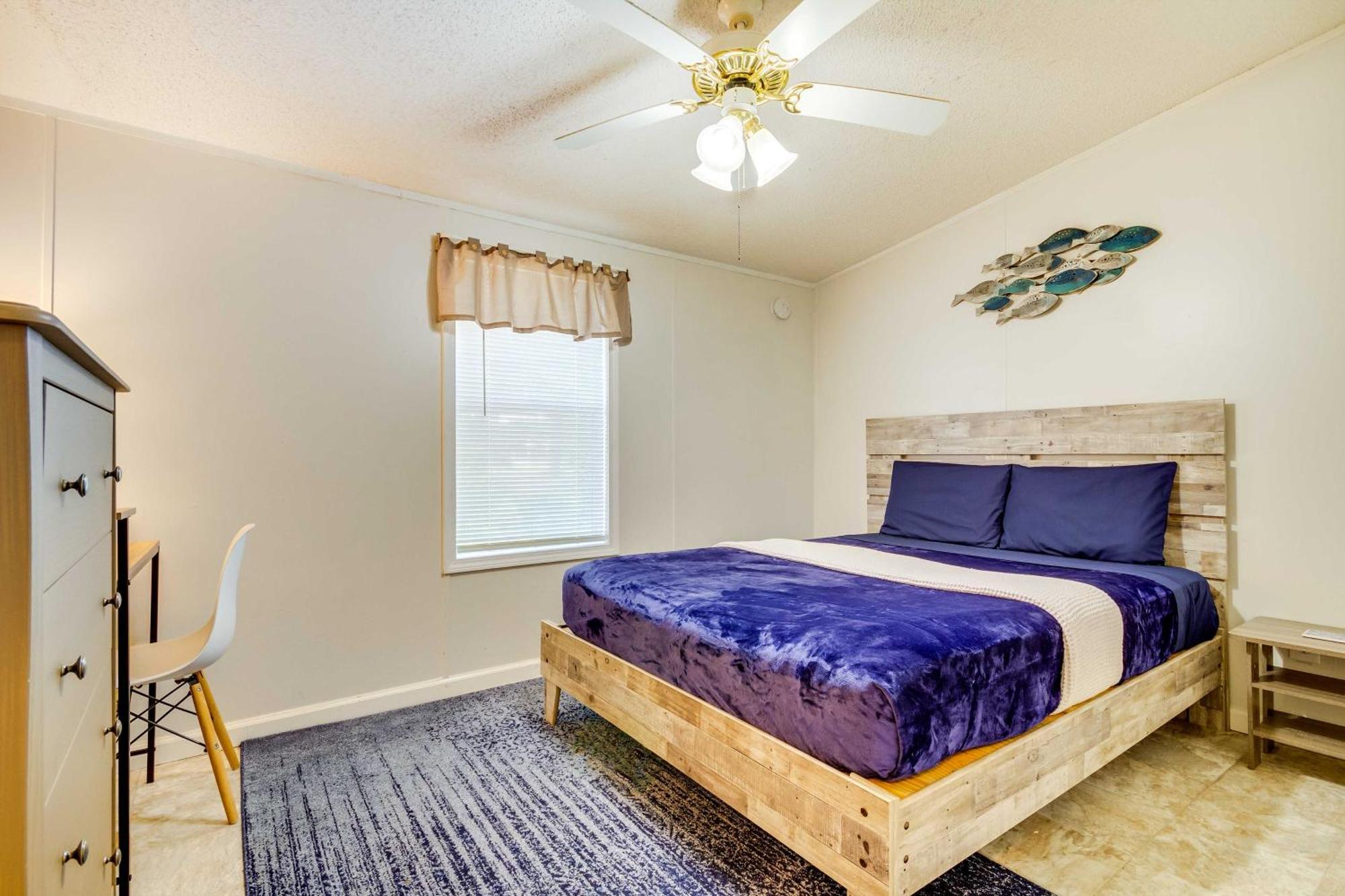 Stunning Pensacola Home, 8 Mi To Downtown! ภายนอก รูปภาพ