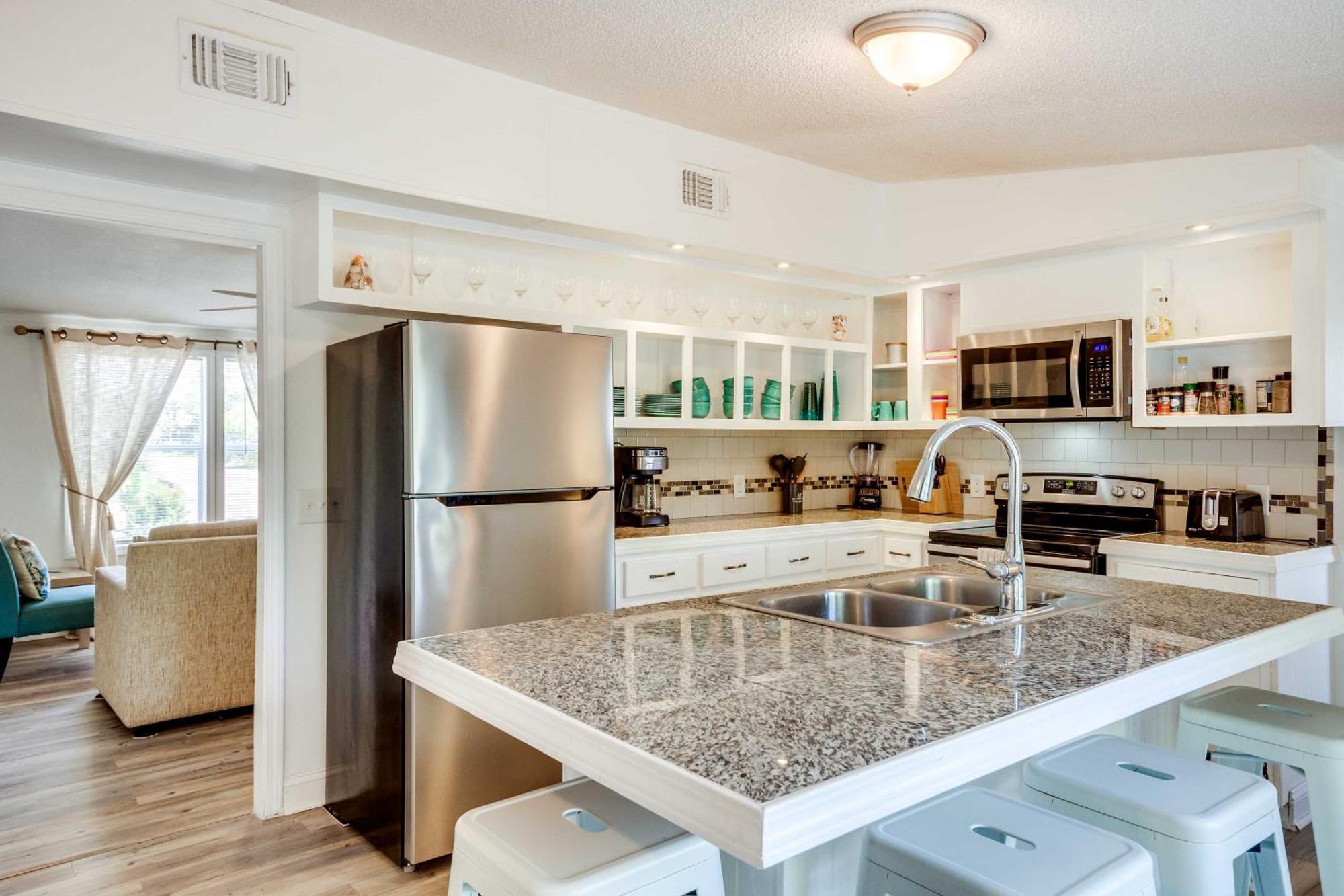 Stunning Pensacola Home, 8 Mi To Downtown! ภายนอก รูปภาพ